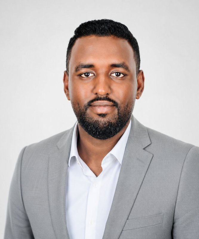 Abdirisaq Mohamoud — Chief Executive Officer & Founder